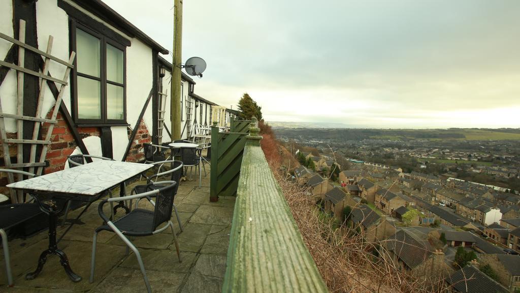 The Edge Accommodation Huddersfield Exterior photo